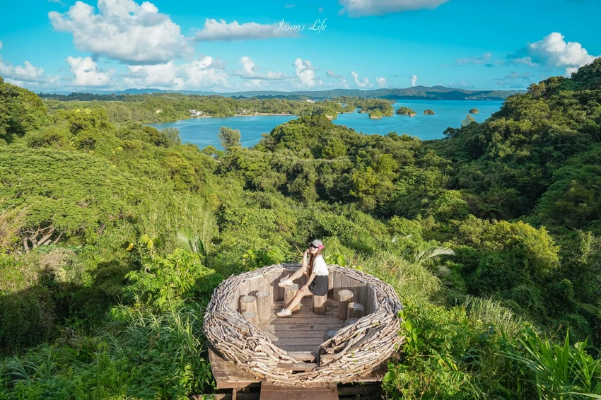 沖繩海景咖啡廳！CASA SOL玻璃屋咖啡廳無敵海景，必玩巨型盪鞦韆拍出IG美照。