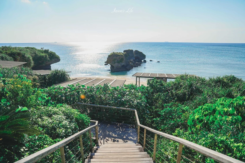 沖繩海景咖啡廳推薦！BANTA CAFE星野集團打造日落第一排，低消500日圓超親民。