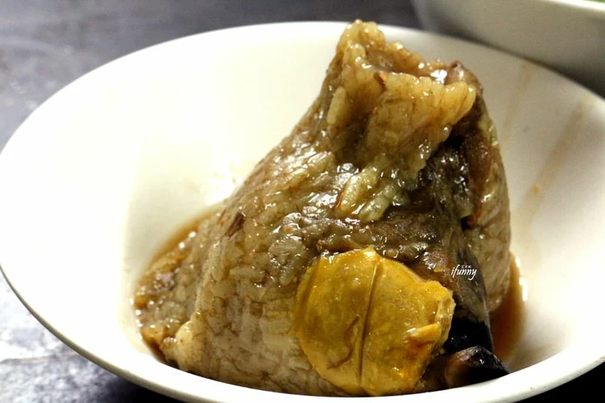 雙連站 | 燕山湯圓 傳承一甲子的好滋味 深受好評的豬肝鹹湯圓/粉腸鹹湯圓 冬至湯圓