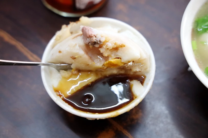 雙連站 | 燕山湯圓 傳承一甲子的好滋味 深受好評的豬肝鹹湯圓/粉腸鹹湯圓 冬至湯圓