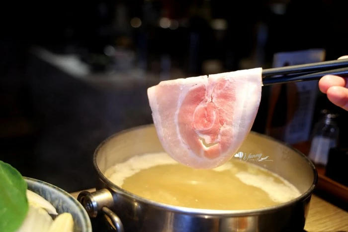 雙連站 | 燕山湯圓 傳承一甲子的好滋味 深受好評的豬肝鹹湯圓/粉腸鹹湯圓 冬至湯圓