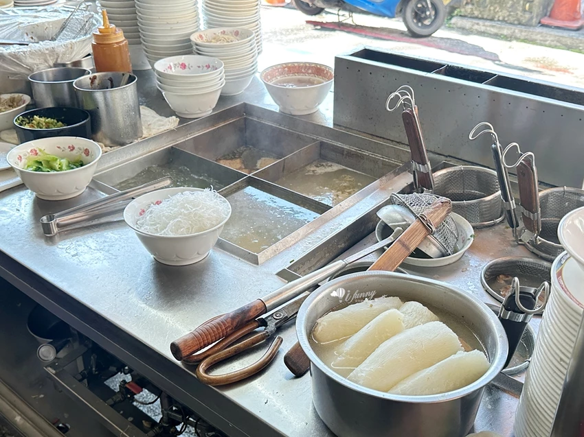 雙連站 | 燕山湯圓 傳承一甲子的好滋味 深受好評的豬肝鹹湯圓/粉腸鹹湯圓 冬至湯圓