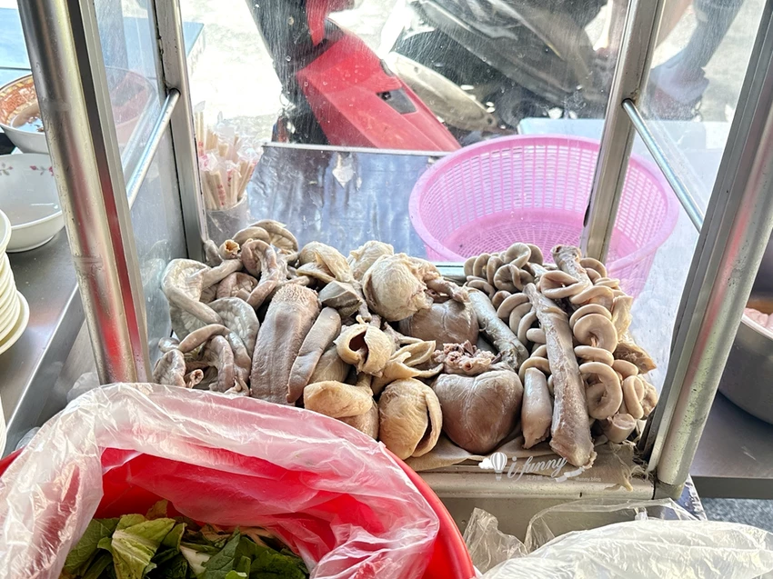 雙連站 | 燕山湯圓 傳承一甲子的好滋味 深受好評的豬肝鹹湯圓/粉腸鹹湯圓 冬至湯圓