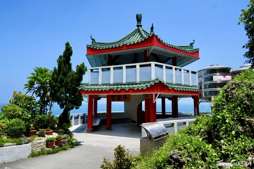 小琉球親子旅遊景點｜望海亭看海龜、美人沙灘浮潛玩水悠閒半日遊