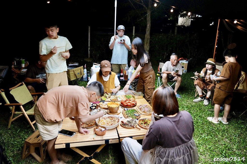 新竹五峰松木青露營區｜森林系家庭露營，萬聖節派對晚餐、親子D