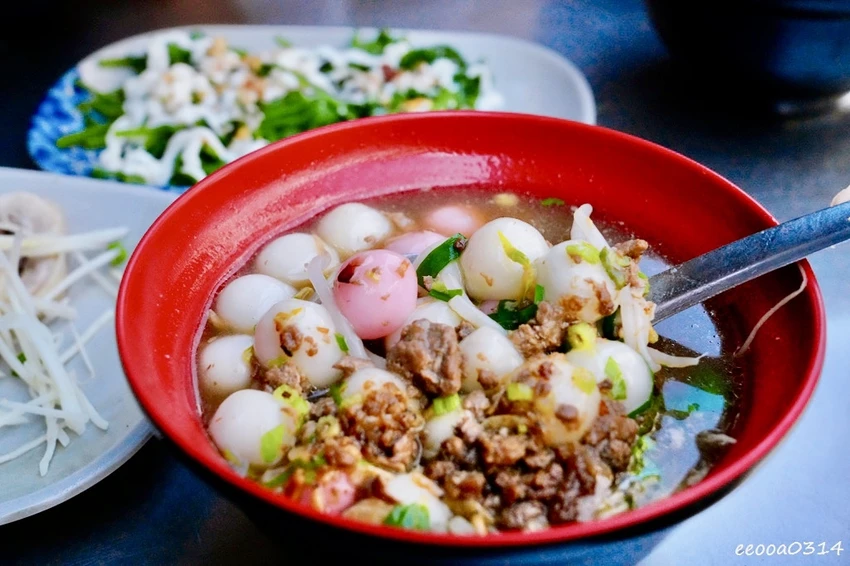 北山米苔目｜南投國姓在地人氣老店! 銅板價麵食、客家湯圓與手