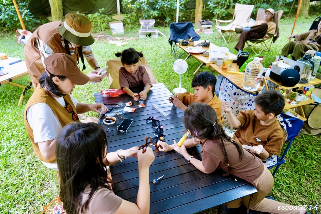 新竹五峰松木青露營區｜森林系家庭露營，萬聖節派對晚餐、親子D