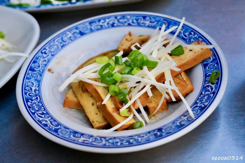 北山米苔目｜南投國姓在地人氣老店! 銅板價麵食、客家湯圓與手