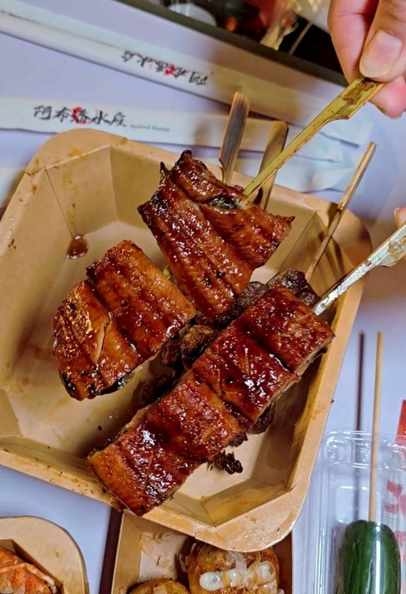 海鮮控衝台中！阿布潘水產霸氣回歸，肉質滑嫩多汁日本兵庫生蠔必吃。