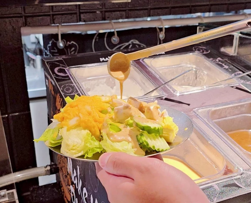 台中燒肉必吃！埔里人氣燒肉MEN來台中，日本F1和牛、A5和牛、安格斯黑牛狂嗑，還有自助吧＋哈根達斯無限續，肉控天堂降臨！