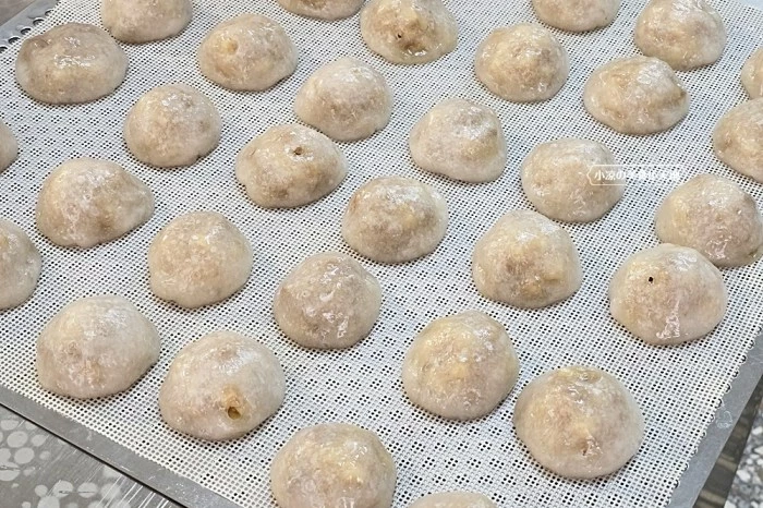 海鮮控衝台中！阿布潘水產霸氣回歸，肉質滑嫩多汁日本兵庫生蠔必吃。