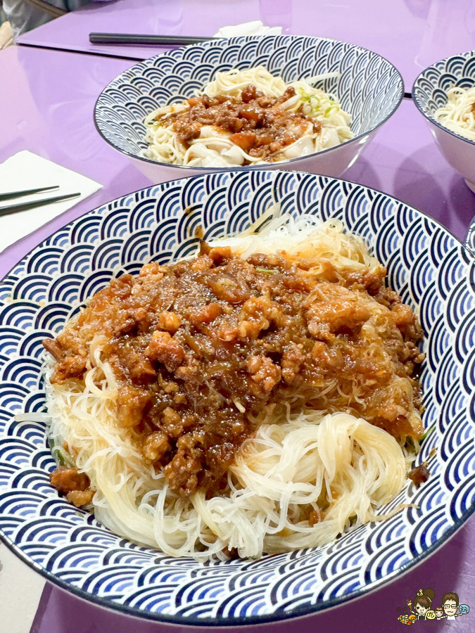 小琉球三天兩夜親子放電戲水順順玩、,吃喝玩樂在地美食、秘境海龜岩、每天都吃冰 - 跟著尼力吃喝玩樂&親子生活