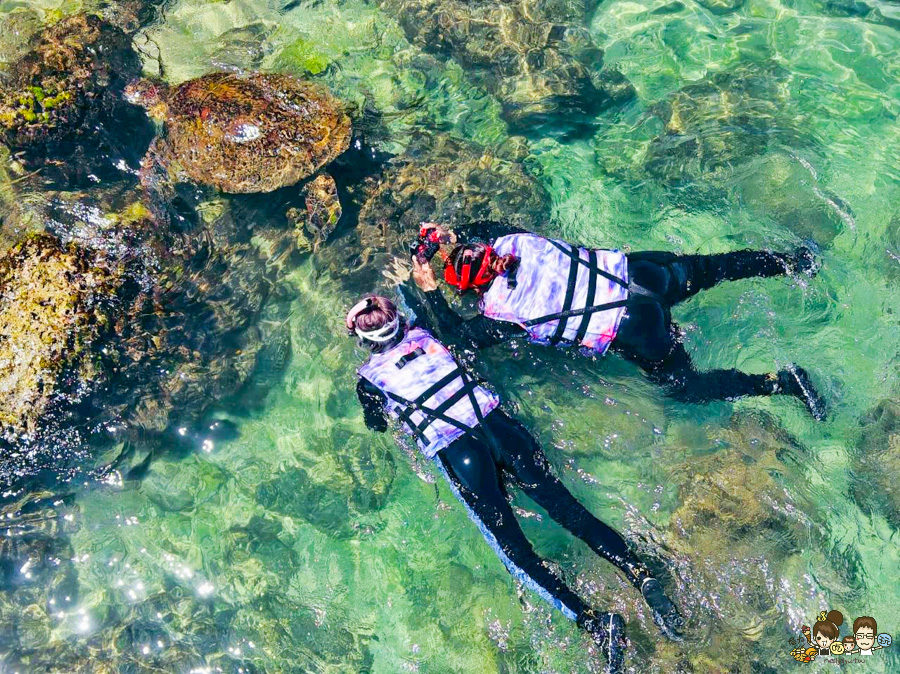 小琉球三天兩夜親子放電戲水順順玩、,吃喝玩樂在地美食、秘境海龜岩、每天都吃冰 - 跟著尼力吃喝玩樂&親子生活