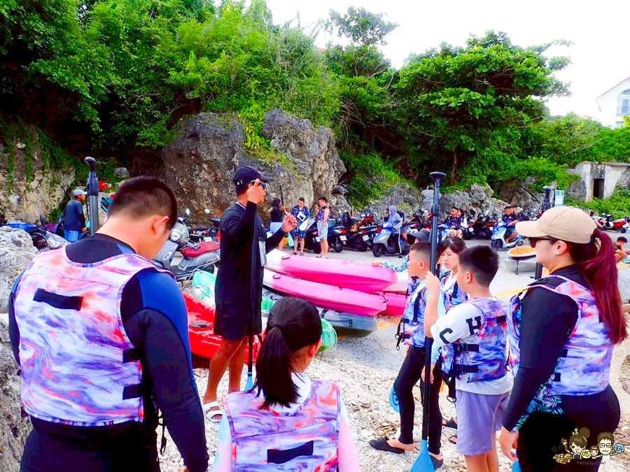 小琉球三天兩夜親子放電戲水順順玩、,吃喝玩樂在地美食、秘境海龜岩、每天都吃冰 - 跟著尼力吃喝玩樂&親子生活
