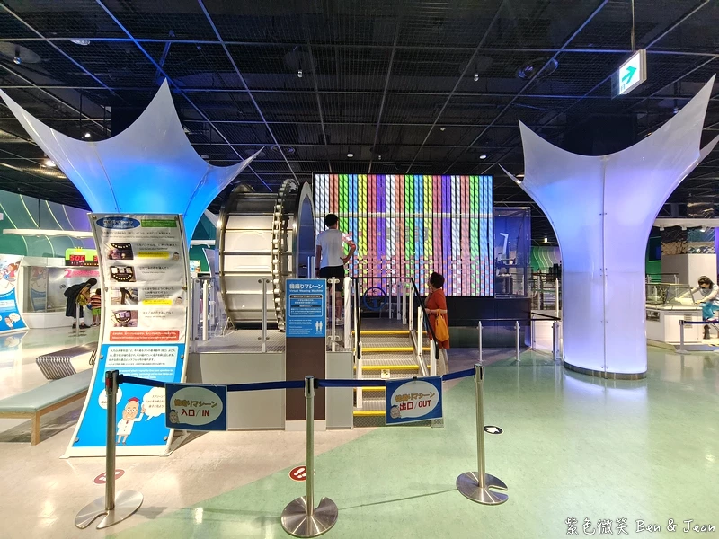 名古屋親子景點推薦!TOYOTA產業技術紀念館小孩免費,汽車博物館超震撼。