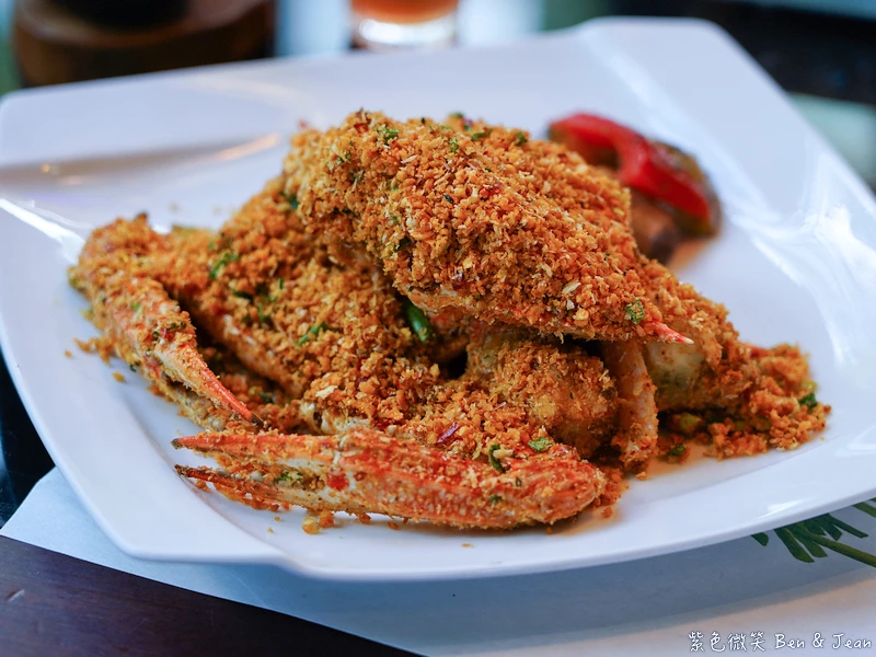 宜蘭三星鄉高CP值海鮮美食！大洲魚寮，磯煮鮑魚與避風塘藍蟹的美味饗宴。