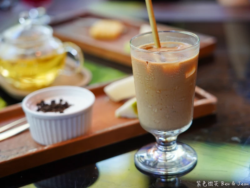 宜蘭三星鄉高CP值海鮮美食！大洲魚寮，磯煮鮑魚與避風塘藍蟹的美味饗宴。