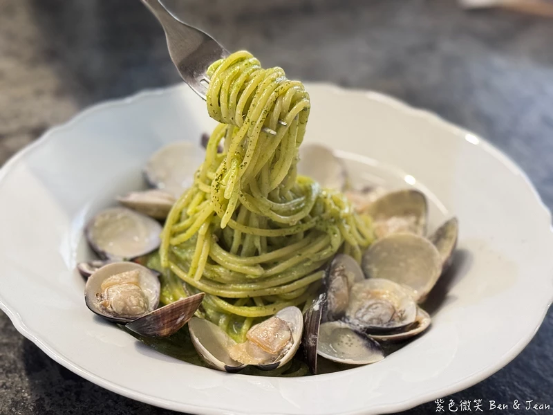 窯麵義式餐坊!羅東國華國中學區高溫窯烤披薩,瑪格麗特經典不敗。!