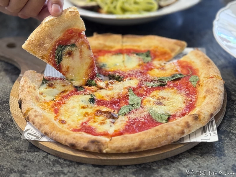 窯麵義式餐坊!羅東國華國中學區高溫窯烤披薩,瑪格麗特經典不敗。!