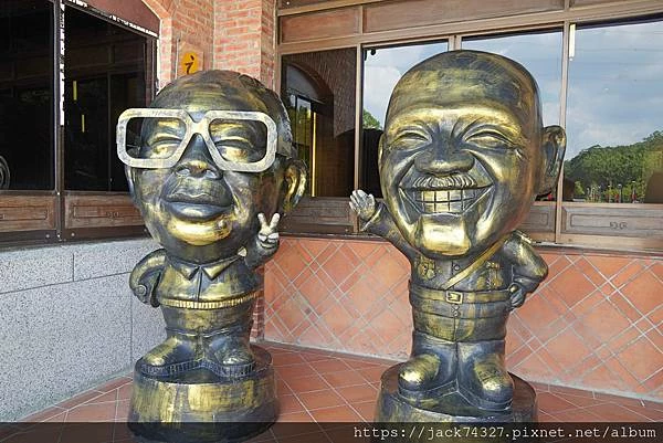 {桃園美食}大溪伴手禮推薦：「Soyue層玥 千層酥燒菓子大