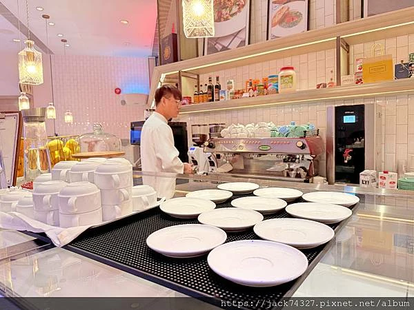 {澳門住宿}澳門超高CP值住宿：澳門葡京人早餐篇「安琪兒咖啡