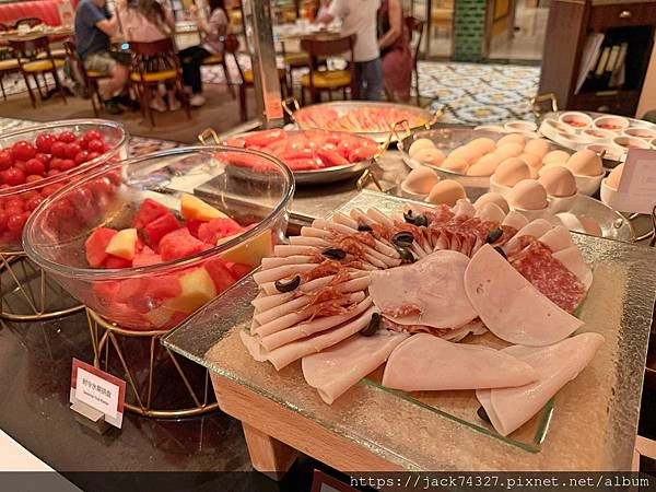 {澳門住宿}澳門超高CP值住宿：澳門葡京人早餐篇「安琪兒咖啡