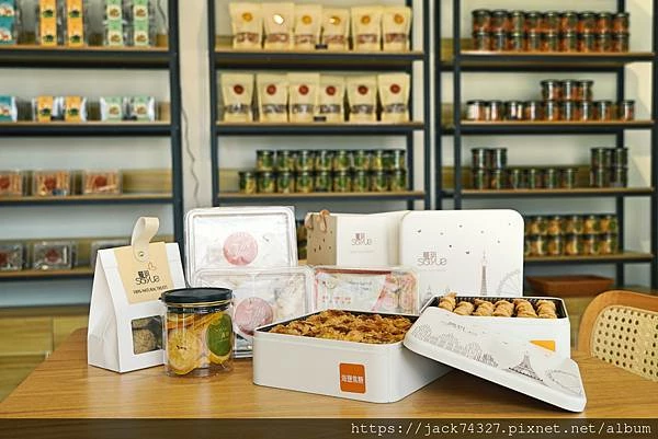 {桃園美食}大溪伴手禮推薦：「Soyue層玥 千層酥燒菓子大