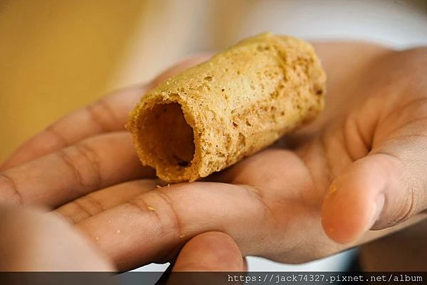 {桃園美食}大溪伴手禮推薦：「Soyue層玥 千層酥燒菓子大