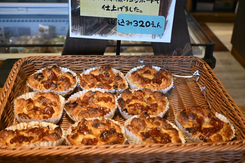 鳥取美食必吃 Bonos 石窯麵包！人氣NO.1鹽可頌外酥內軟，多種甜鹹口味任你選。