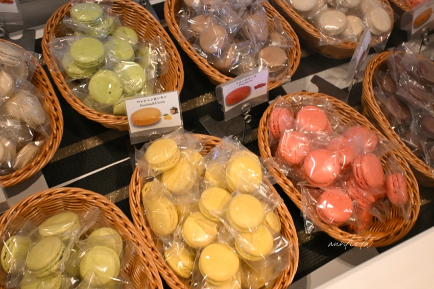 鳥取美食必吃 Bonos 石窯麵包！人氣NO.1鹽可頌外酥內軟，多種甜鹹口味任你選。