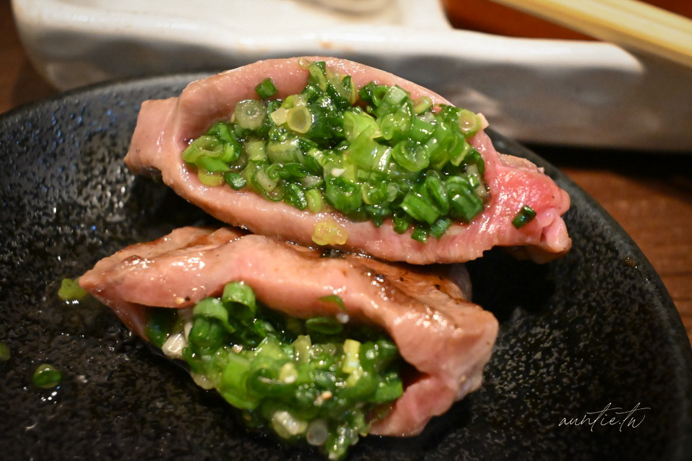 日本鳥取車站旁美食必吃！CP值超高烤肉牛王，夢幻級鳥取和牛不到千元台幣。