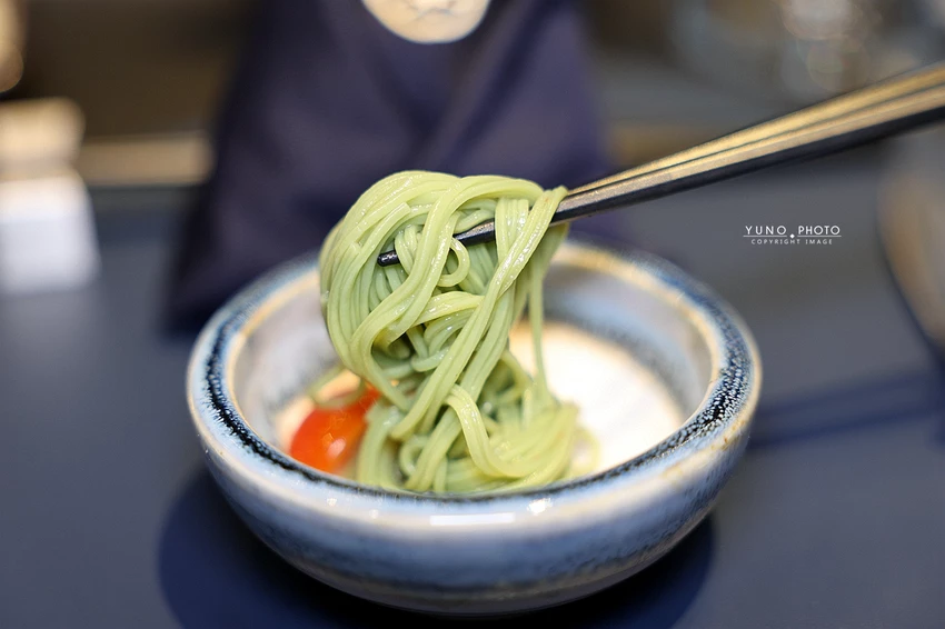 新竹無菜單鐵板燒界王者!龍蝦三吃鮑魚赤海膽,高CP值奢華海陸饗宴。