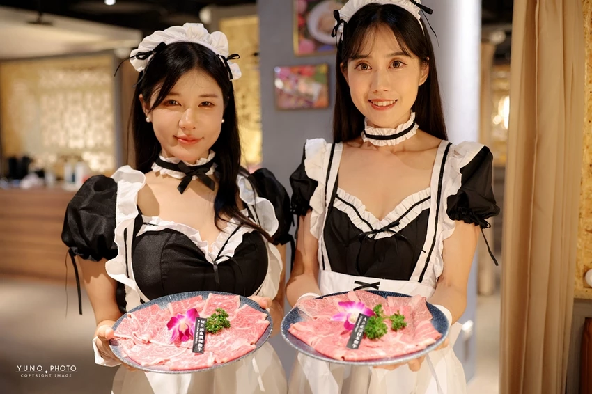 中山區美食新焦點！欣欣秀泰百貨星曜雞湯，日本A5和牛奢華饗宴首選。