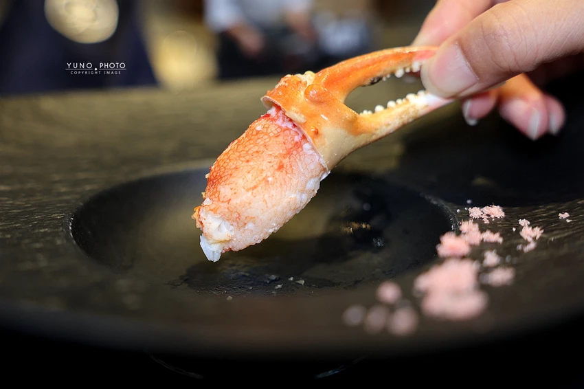 新竹無菜單鐵板燒界王者!龍蝦三吃鮑魚赤海膽,高CP值奢華海陸饗宴。