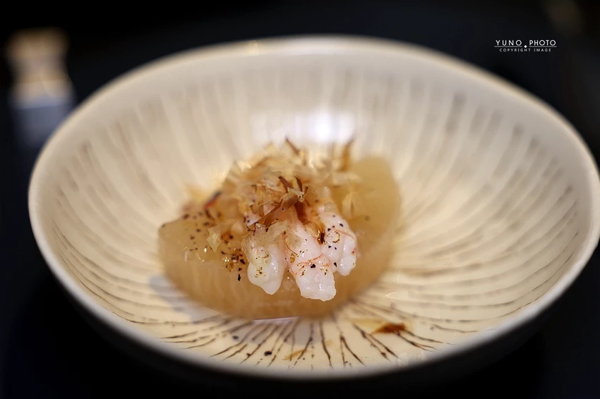 新竹無菜單鐵板燒界王者!龍蝦三吃鮑魚赤海膽,高CP值奢華海陸饗宴。