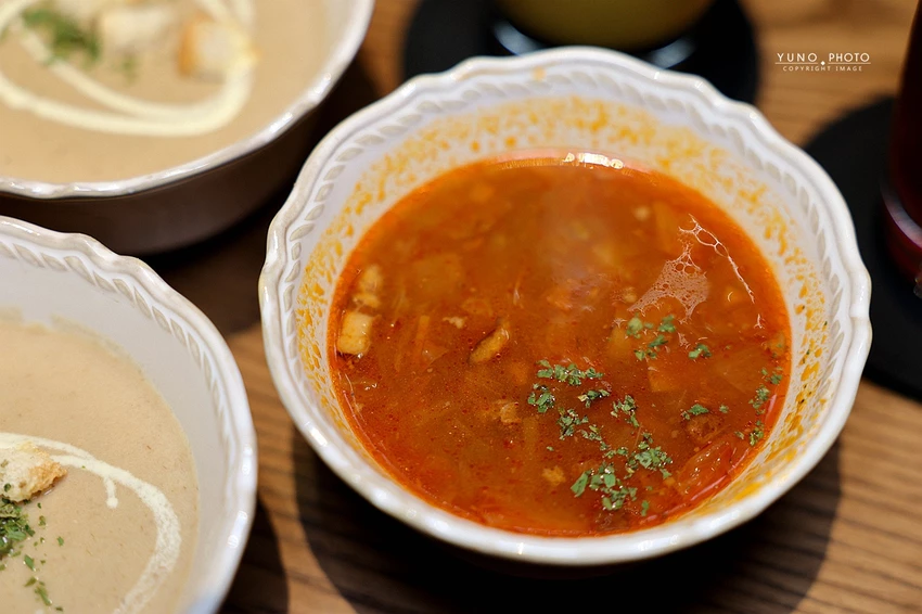 新北林口最美約會餐廳!JK Studio歐陸餐廳耗資千萬裝潢,征服味蕾的創意料理。