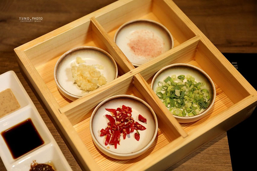 中山區美食新焦點！欣欣秀泰百貨星曜雞湯，日本A5和牛奢華饗宴首選。