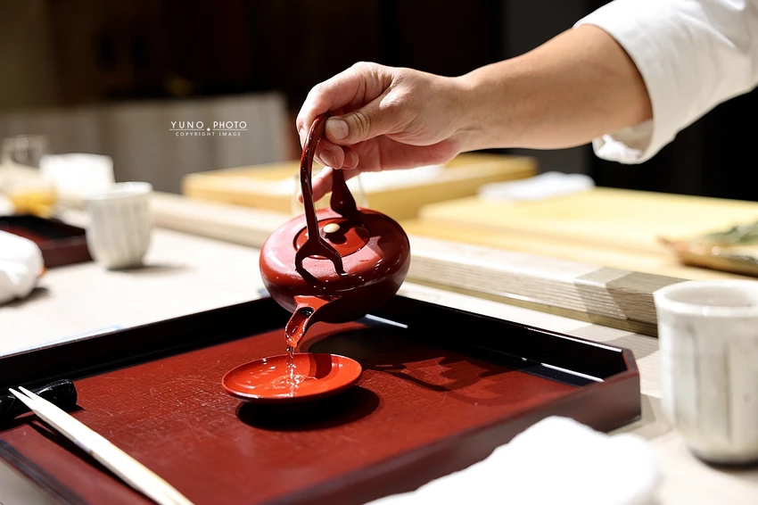 台中日式船艙主題餐廳！沉浸式懷石料理，品嚐八寸料理的季節小宇宙。