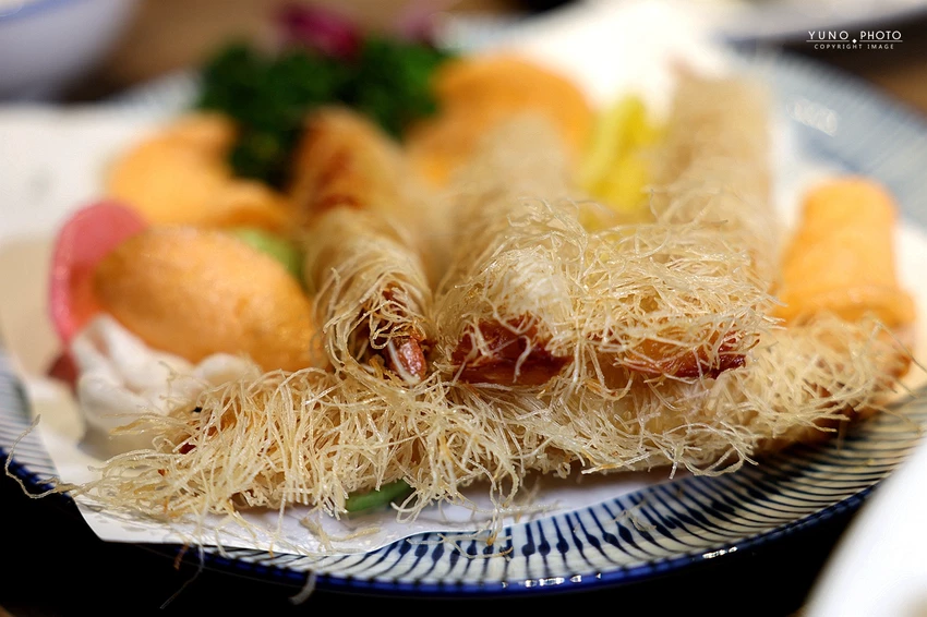 中山區美食新焦點！欣欣秀泰百貨星曜雞湯，日本A5和牛奢華饗宴首選。