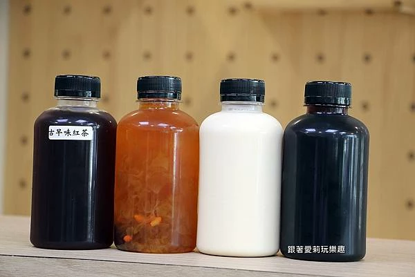 /tmp/php8CR0JT /tmp/php8CR0JT