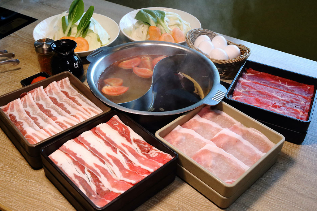 不要再說桃園是美食沙漠，那是因為你還沒來過大江！桃園最推薦的