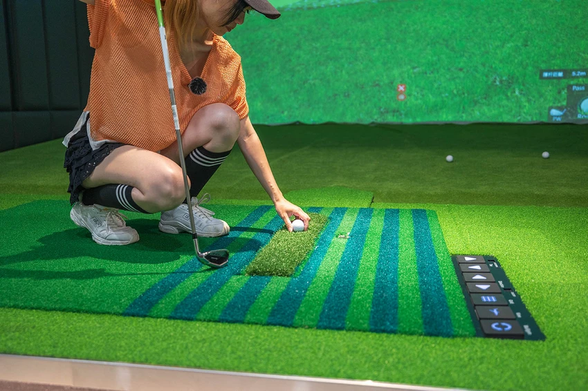 GOLF MONSTERS｜室內竟然也能打高爾夫！最新2025台北松山區景點推薦，聯誼、團建、商務聚會超時尚都會運動，不怕風吹雨淋的台北高爾夫球場推薦