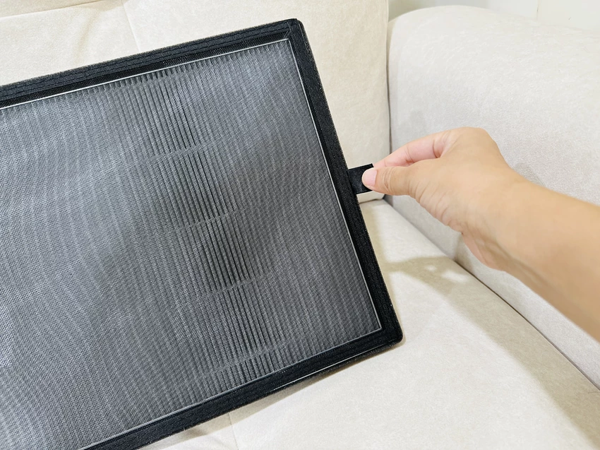 SoleusAir 吸毛大師宅配開箱｜長毛臘腸家必備的毛髮救