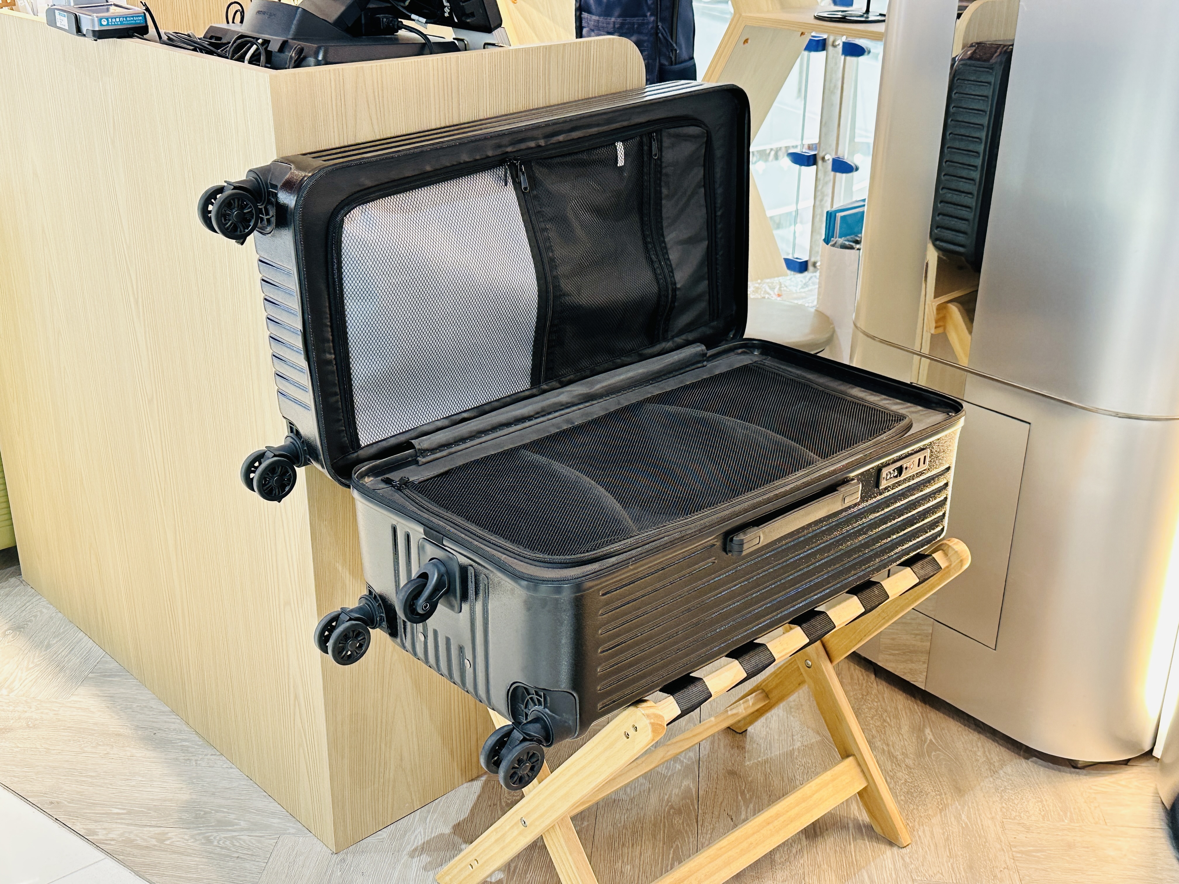 您的驚喜已送達！桃園大江購物中心改裝開箱：隨處有驚喜裝置藝術