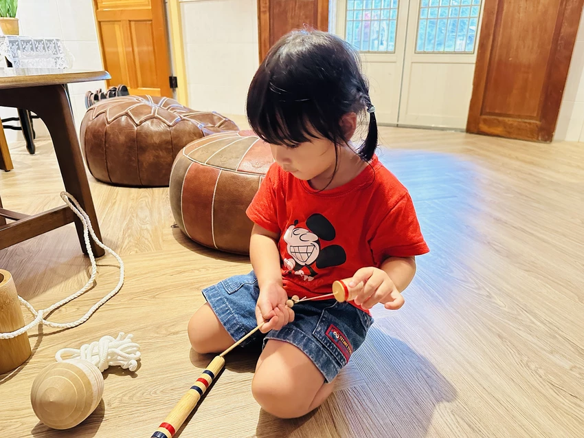 【行滿旅宿】嘉義竹崎親子包棟首選｜懷舊古玩、KTV嗨唱、煙火