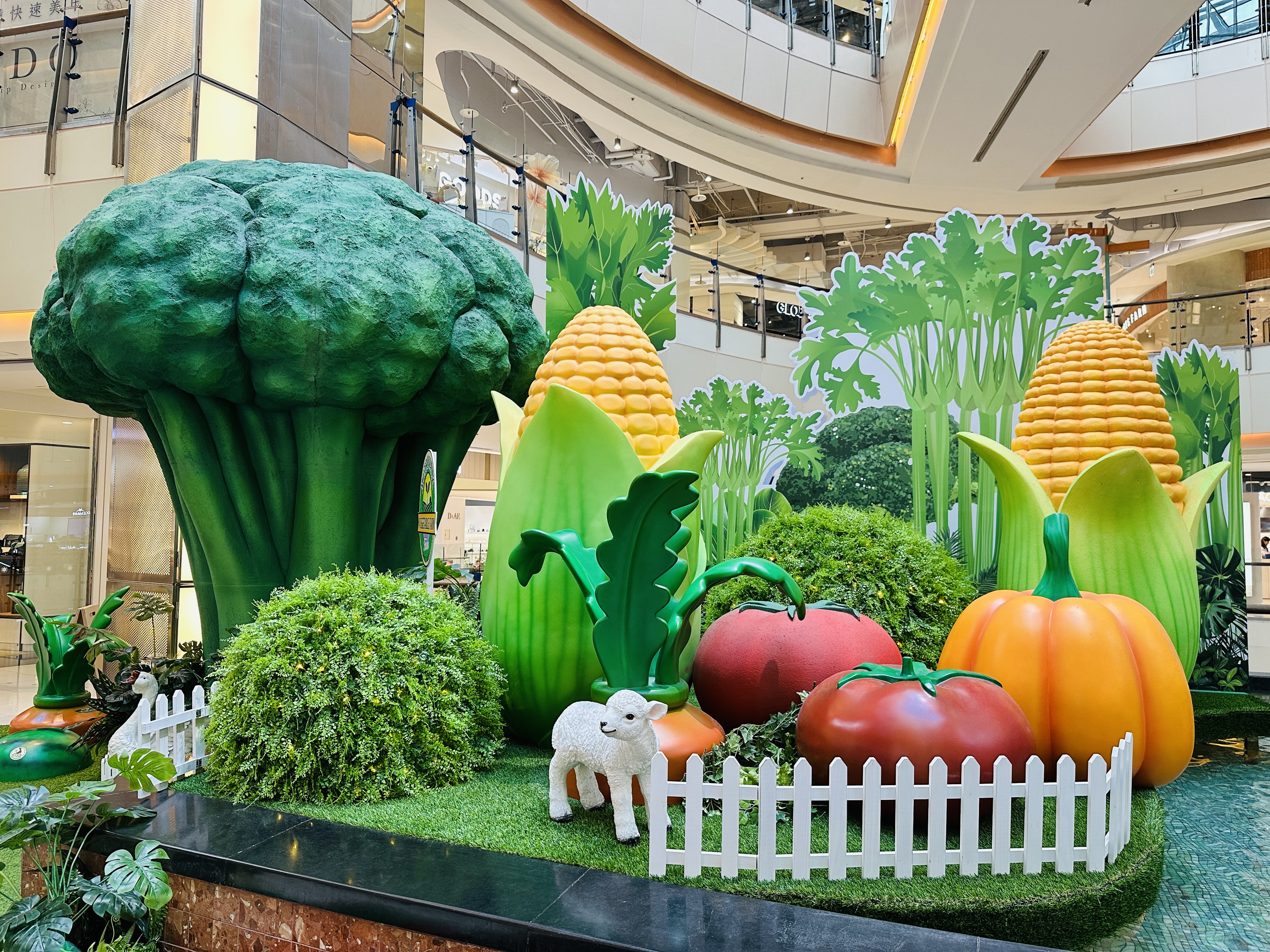 您的驚喜已送達！桃園大江購物中心改裝開箱：隨處有驚喜裝置藝術