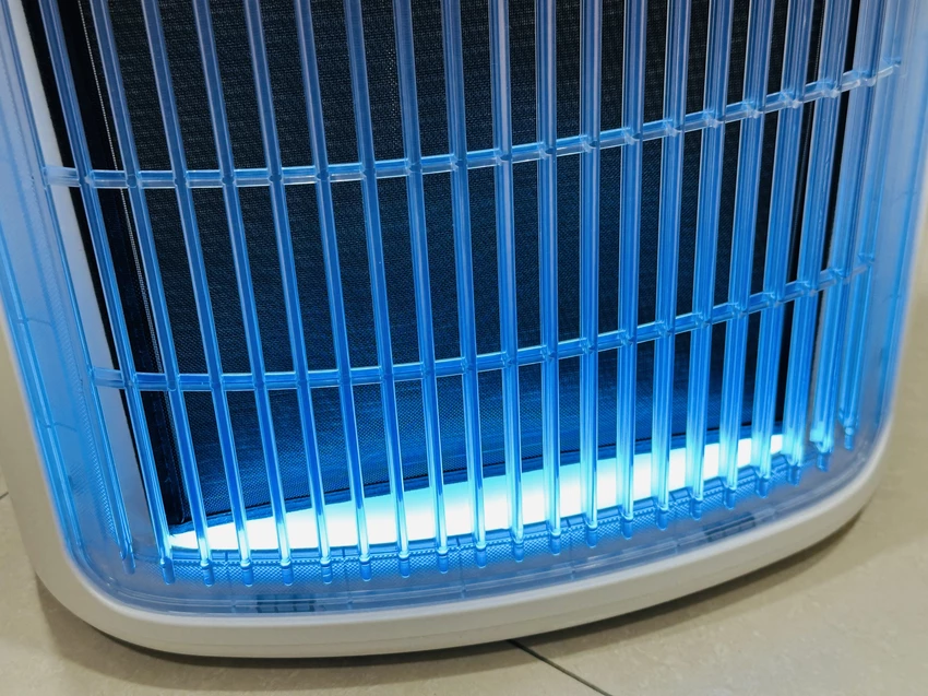 SoleusAir 吸毛大師宅配開箱｜長毛臘腸家必備的毛髮救