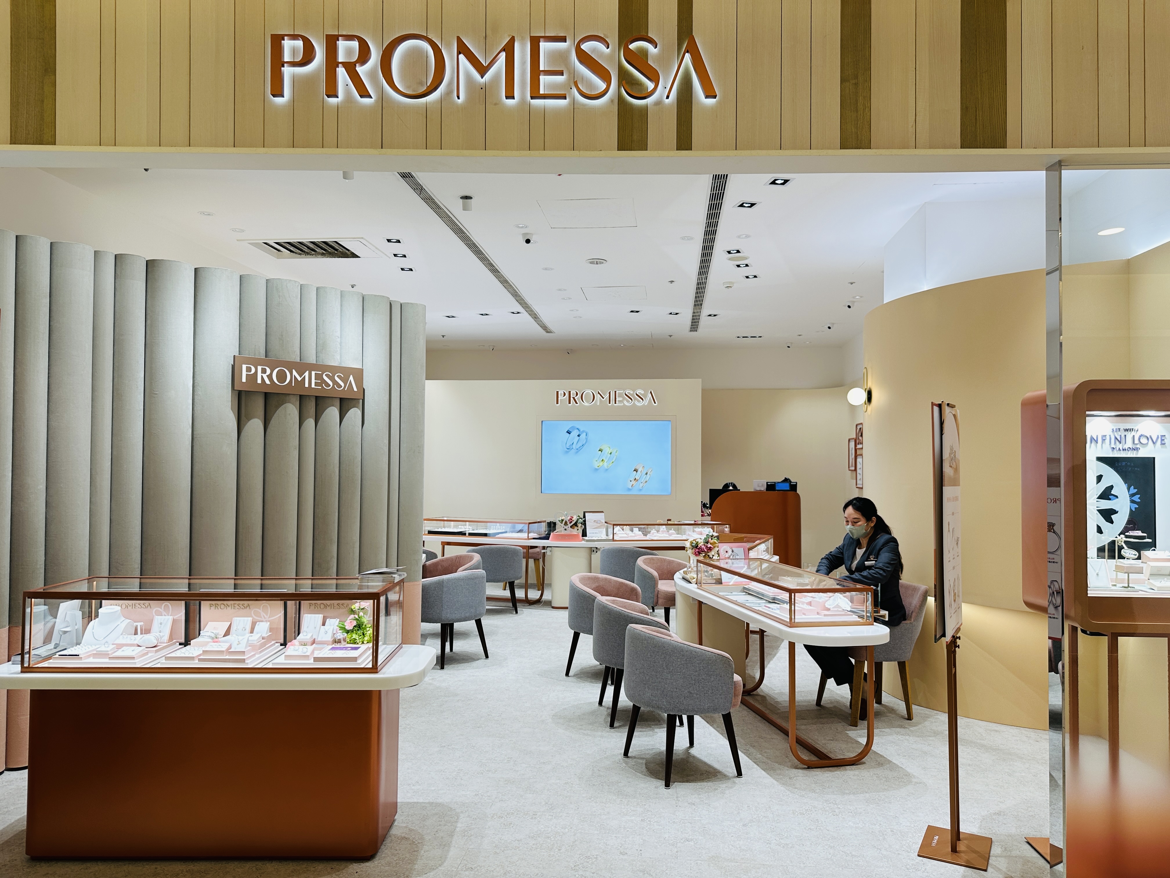 您的驚喜已送達！桃園大江購物中心改裝開箱：隨處有驚喜裝置藝術