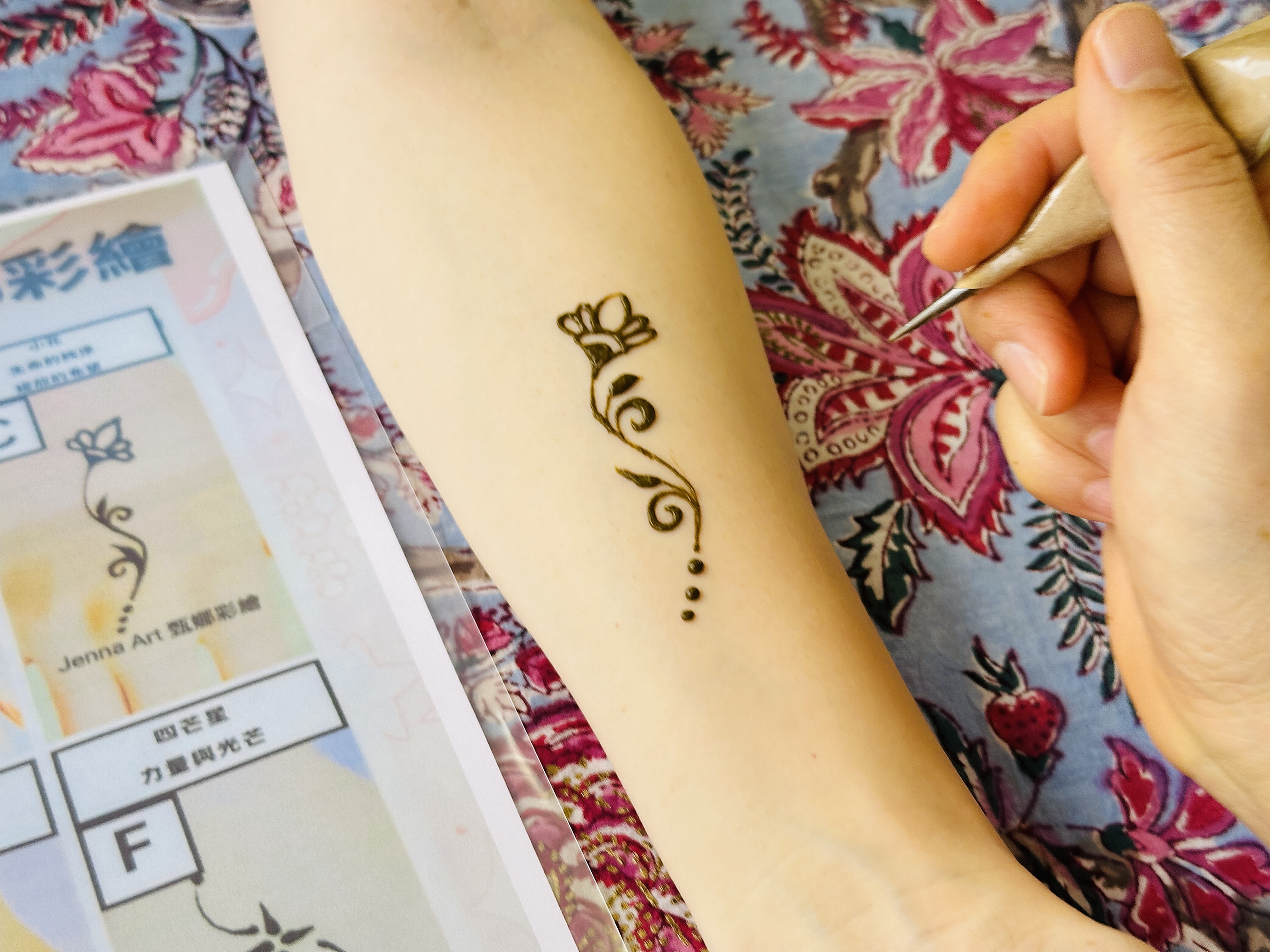 【環島之星萌旅號】三麗鷗主題列車一日環島｜親子同樂、拍照打卡