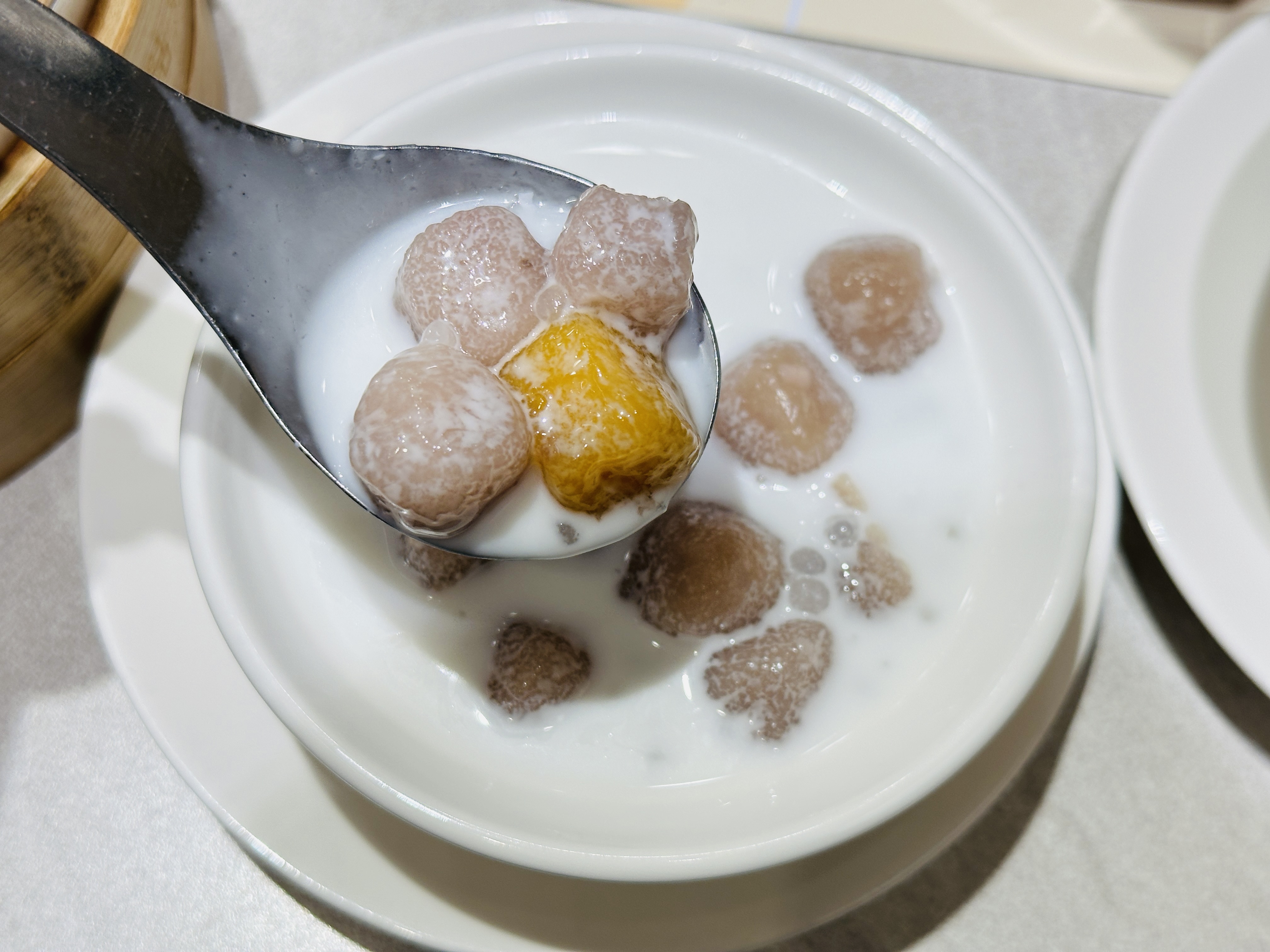 您的驚喜已送達！桃園大江購物中心改裝開箱：隨處有驚喜裝置藝術